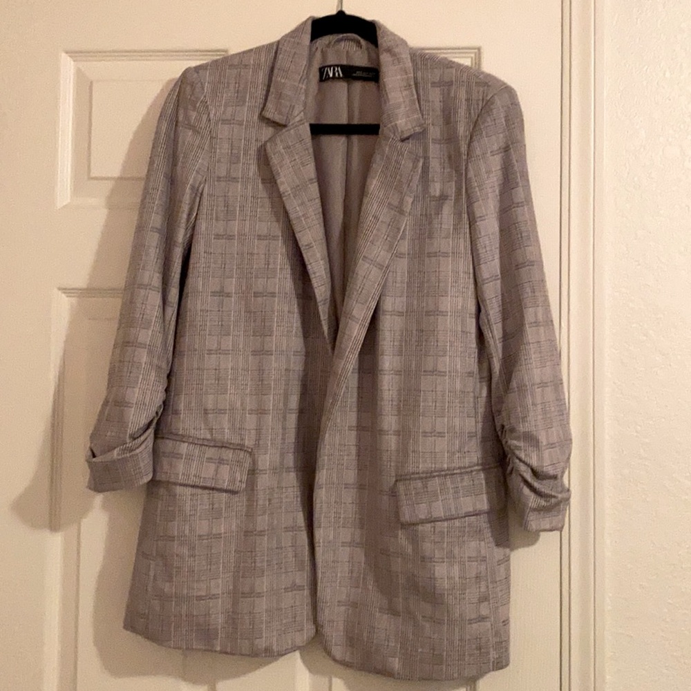 Zara grey plaid blazer - size small